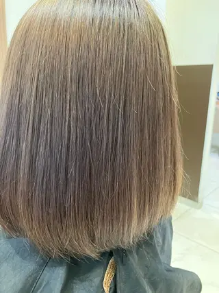 カラー ☂️Ash 新杉田☂️山本のヘアスタイル
