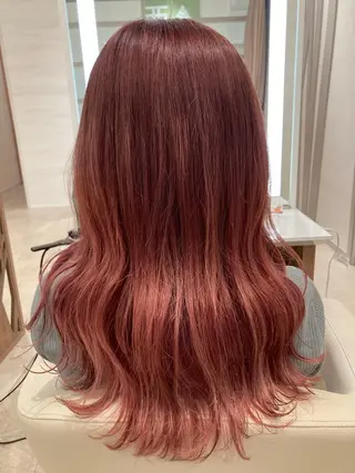 カラー 友利 眞帆のヘアスタイル