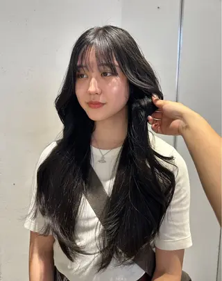 ロング 韓国ヘアメンズ・レデ ィース特化ミクのヘアスタイル