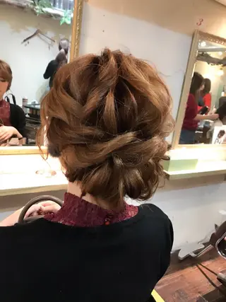 セミロング ヘアアレンジ 【カメレオン】 上村 祥子のヘアスタイル