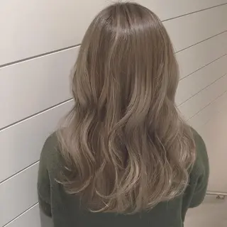 ロング カラー 🍊新宿南口🍊 ERINAのヘアスタイル