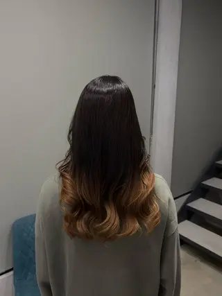 カラー 宮島 華湖のヘアスタイル