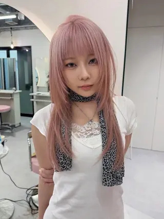 ロング カラー RiA/レイヤーカッ ト/ハッシュカットのヘアスタイル
