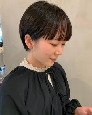 ショート カラー アンニュイヘア🪽 ayumiのヘアスタイル