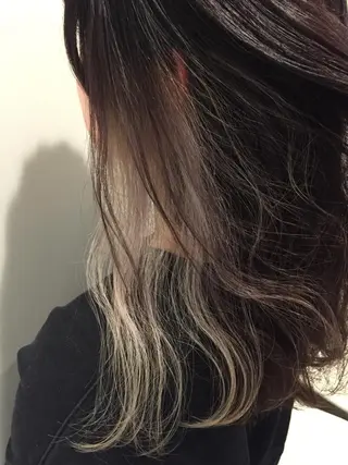 カラー 山本 章人のヘアスタイル