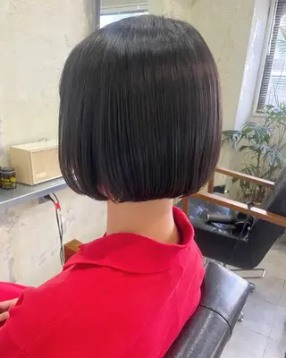 ショート カラー NATSUMI AR.MARAのヘアスタイル