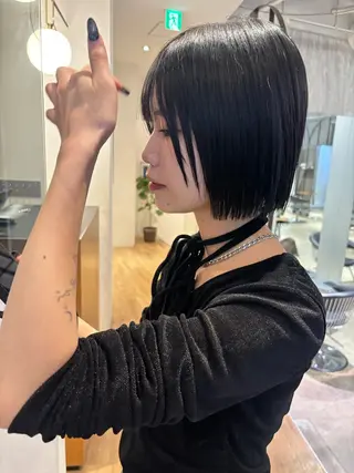 ショート 西田  美侑/ 前髪・顔周りカットのヘアスタイル