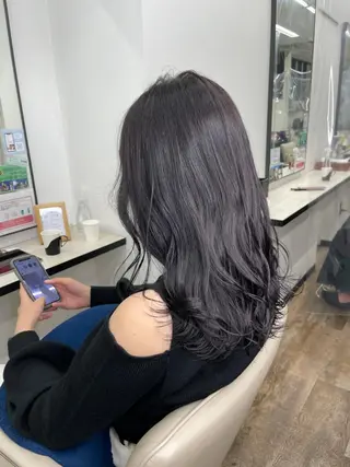 ロング カラー パーマ ヘアアレンジ キッズ N゜jillva ナンバージルバのヘアスタイル