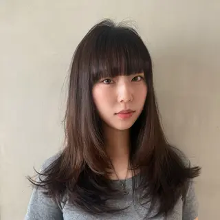セミロング fev Yumaのヘアスタイル