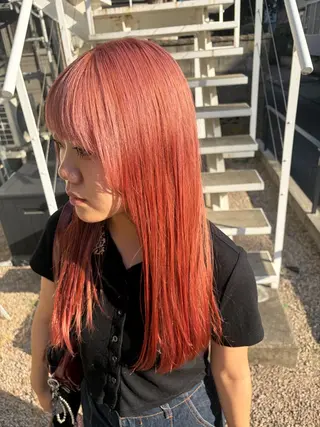 カラー 🌻ショートカット モデル募集中🪽のヘアスタイル