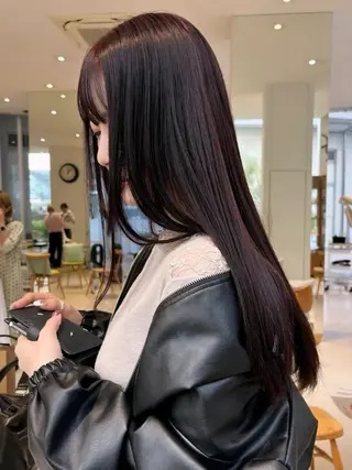 ロング 🍑透明感hair ・NENE🍑のヘアスタイル