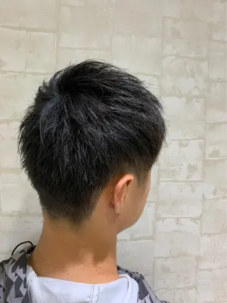 メンズ アイリスト 蓑島伶奈の眉毛・アイブロウイメージ