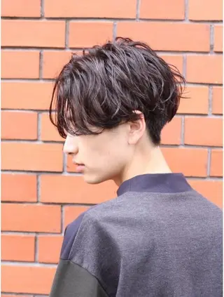 メンズ 🇺🇸龍ヶ崎ブリ ーチカラー🌴政野のヘアスタイル