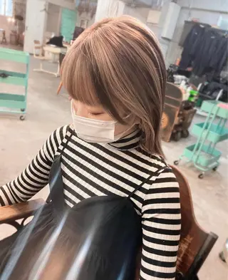 ミディアム カラー ヘアアレンジ キッズ デザインパーマ メンズカット 郁美のヘアスタイル