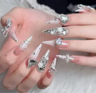 ネイル Lenie Nail Salonのネイルデザイン