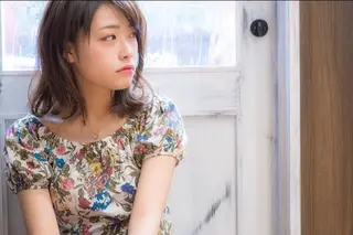 ミディアム 鈴木 悠のヘアスタイル