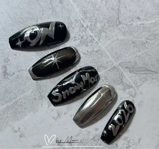 ネイル Moon Nailsのネイルデザイン