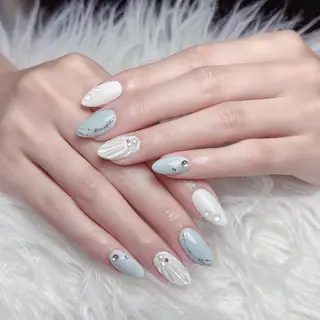 ネイル Rina Mika Nailsのネイルデザイン