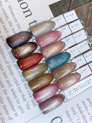 ネイル f'bloom L’ecrinのネイルデザイン