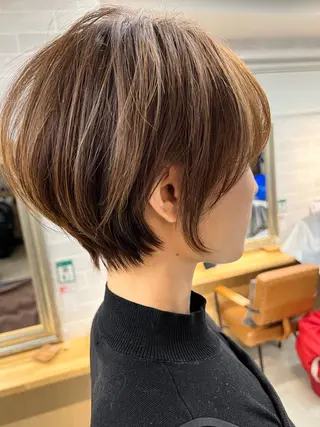 ショート 吉見 健伸のヘアスタイル