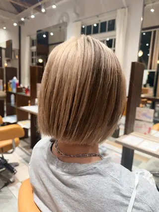 カラー 松本 ヒユウのヘアスタイル