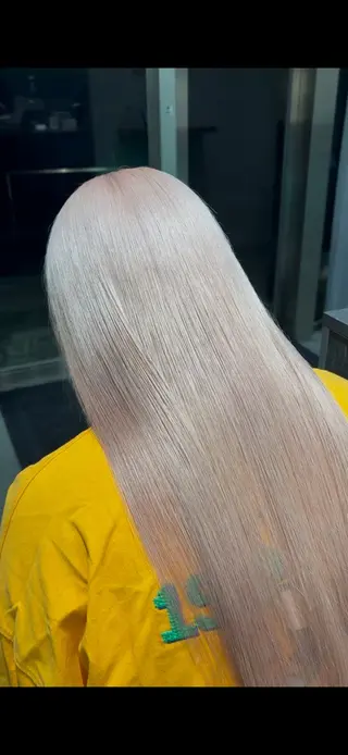 ロング カラー れい🫧 ハイトーン特化のヘアスタイル