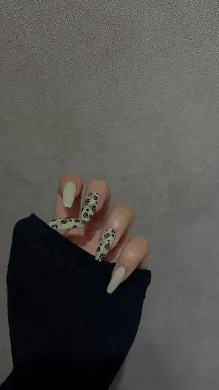ネイル THREE nail 長谷川のネイルデザイン