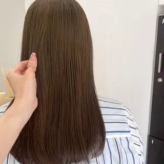 セミロング 🐾 脱白髪染め 篠崎🐾のヘアスタイル
