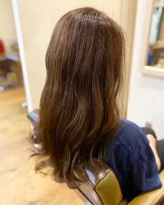 カラー NUMBER 天王寺YUYAのヘアスタイル