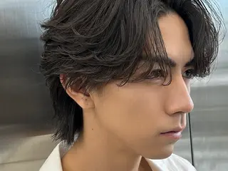ショート パーマ メンズ 山梨メンズパーマ 波巻きパーマ石原大地のヘアスタイル