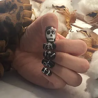 ネイル nano/きもかわ nail🐬🫧のネイルデザイン