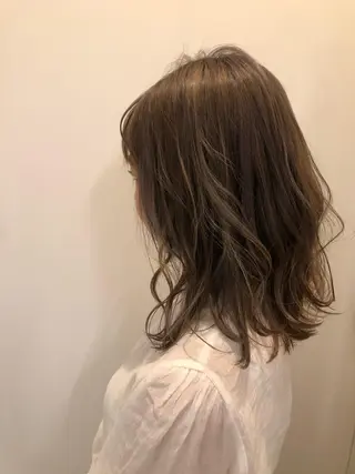 ミディアム カラー 🌼 アユカのヘアスタイル