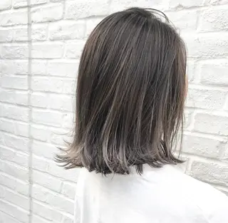 セミロング カラー 💛カラー大人気💛 c i a t eのヘアスタイル
