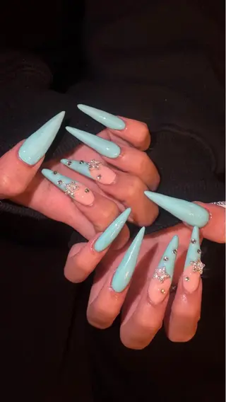ネイル Lillion_ sakiのネイルデザイン