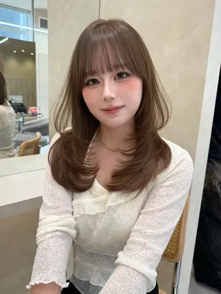 ロング ゆうま🌈艶髪カラー 🫧髪質改善のヘアスタイル