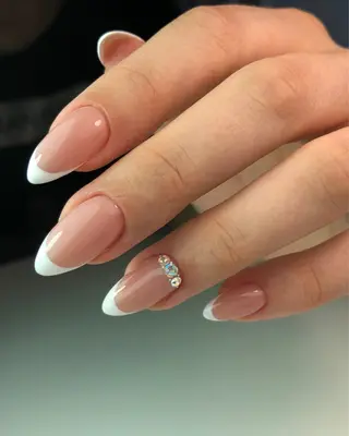 ネイル maninail iswaのネイルデザイン