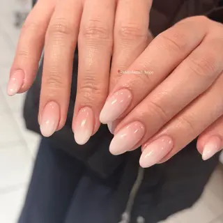 ネイル 梅本 愛のネイルデザイン