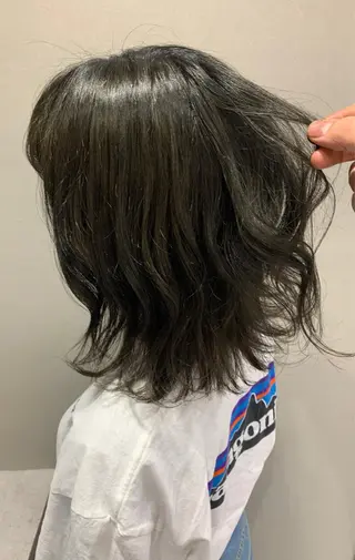 ミディアム カラー 浦野 剛志のヘアスタイル