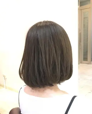 ショート カラー 中村 よしひでのヘアスタイル