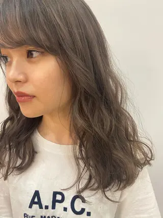 ロング カラー ヘアアレンジ かえ🩶韓国ボブ🎀 透明感カラー🥣のヘアスタイル
