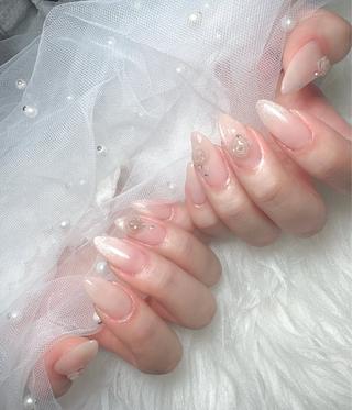 ネイル &Me シュウのネイルデザイン