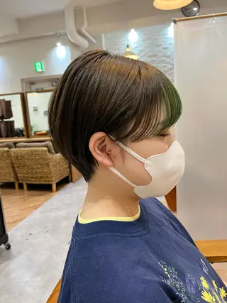 ショート 襟足でお悩みの方✂︎ くびれ職人ハシモトのヘアスタイル