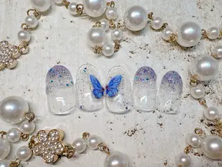 ネイル パッチリオメメ Lianaのネイルデザイン