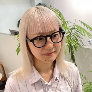 ミディアム カラー ハイトーン×レイヤー /遠藤将太のヘアスタイル