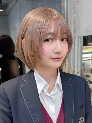 ショート カラー 失敗しないハイトーン ✨ミルクティー/ミワのヘアスタイル