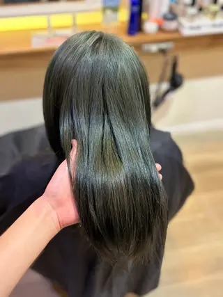 セミロング 武原 虹音のヘアスタイル