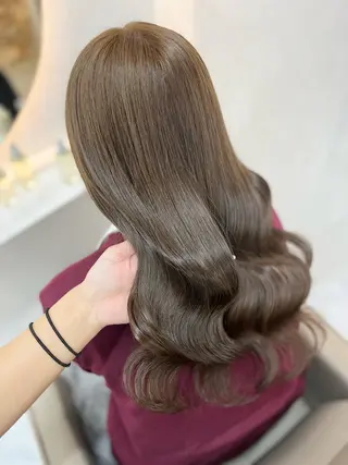 セミロング カラー 🦋Yui🦋透明感 /ベージュ/Wカラーのヘアスタイル