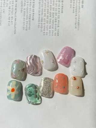 ネイル 草加ニュアンスネイル 🌚hersのネイルデザイン