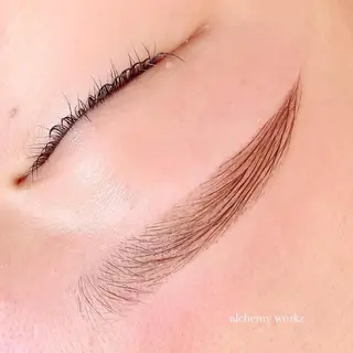 アイブロウ alchemy workzのマツエク・マツパデザイン