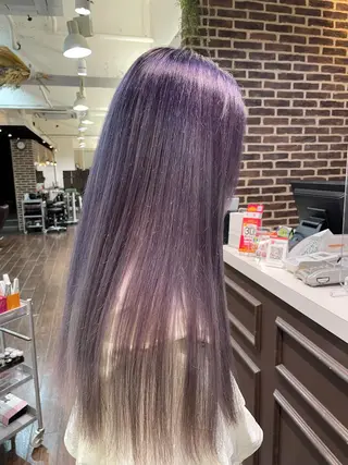 ロング カラー 個性派ネイル 🌼 ハルカ ♡の眉毛・アイブロウイメージ